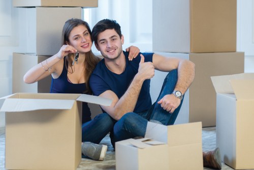 Professional packing services in Harmondsworth for safe home moving