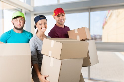 Business storage space suitable for stock and equipment in Harmondsworth